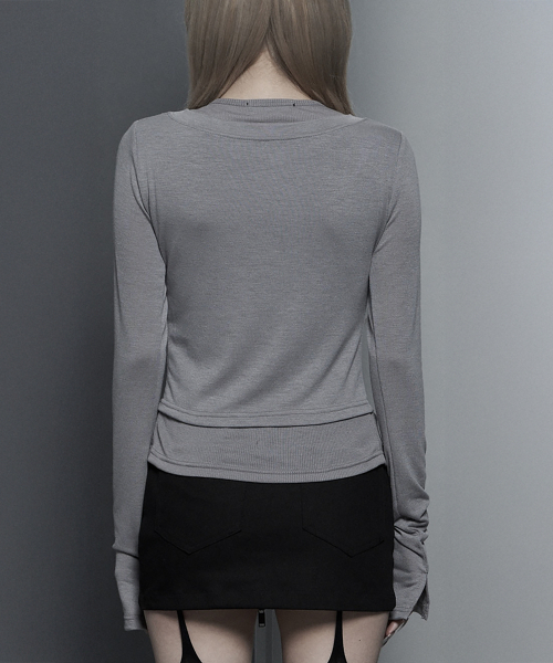 ETRE AU SOMMET(エトレオソメ)の「U-Neck Double Button layered Cardigan (Gray)(カーディガン/ボレロ・レディース・チャコールグレー・FREE)」の3枚目の写真