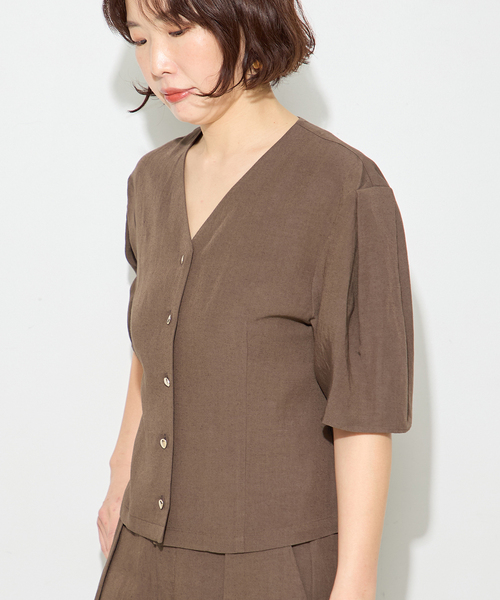 journal standard L'essage(ジャーナルスタンダードレサージュ)の「VISリネンタックスリーブシャツ(シャツ/ブラウス・レディース・カーキ/ブラック/ブラック系その他/ホワイト・FREE)」の10枚目の写真