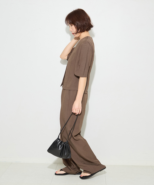 journal standard L'essage(ジャーナルスタンダードレサージュ)の「VISリネンタックスリーブシャツ(シャツ/ブラウス・レディース・カーキ/ブラック/ブラック系その他/ホワイト・FREE)」の13枚目の写真
