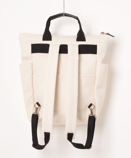 CLEDRAN（クレドラン）の「【充実のポケット配置】CL3972 GRAN SQUARE RUCK SACK（バックパック/リュック・レディース・ブラック/オリーブ/ベージュ/アイボリー・FREE）」の19枚目の写真