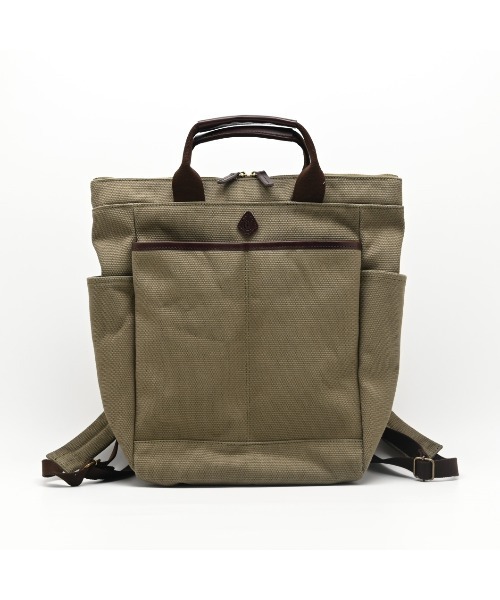 CLEDRAN（クレドラン）の「【充実のポケット配置】CL3972 GRAN SQUARE RUCK SACK（バックパック/リュック・レディース・ブラック/オリーブ/ベージュ/アイボリー・FREE）」の4枚目の写真