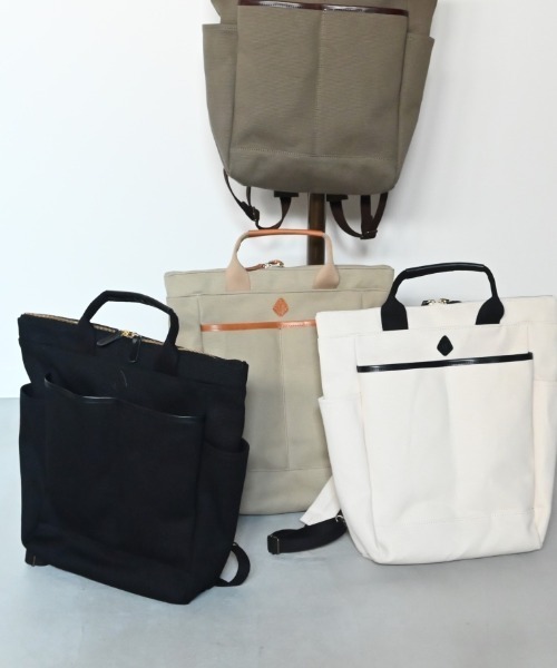 CLEDRAN（クレドラン）の「【充実のポケット配置】CL3972 GRAN SQUARE RUCK SACK（バックパック/リュック・レディース・ブラック/オリーブ/ベージュ/アイボリー・FREE）」の2枚目の写真