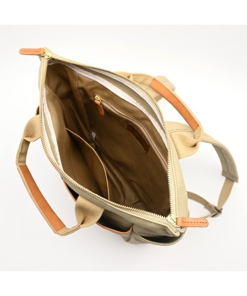 CLEDRAN（クレドラン）の「【充実のポケット配置】CL3972 GRAN SQUARE RUCK SACK（バックパック/リュック・レディース・ブラック/オリーブ/ベージュ/アイボリー・FREE）」の11枚目の写真