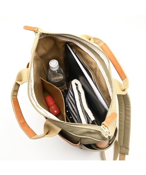 CLEDRAN（クレドラン）の「【充実のポケット配置】CL3972 GRAN SQUARE RUCK SACK（バックパック/リュック・レディース・ブラック/オリーブ/ベージュ/アイボリー・FREE）」の12枚目の写真