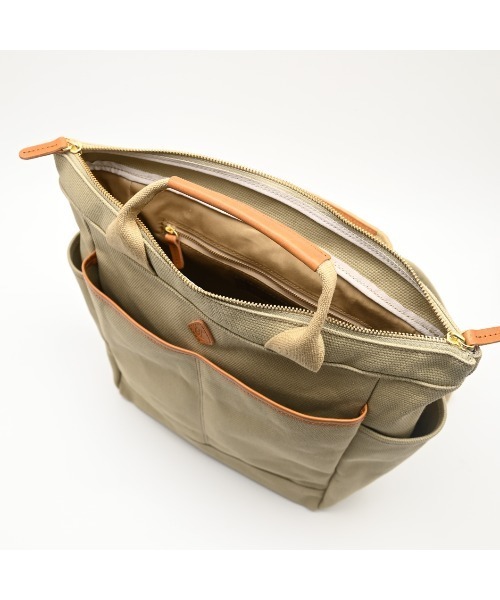 CLEDRAN（クレドラン）の「【充実のポケット配置】CL3972 GRAN SQUARE RUCK SACK（バックパック/リュック・レディース・ブラック/オリーブ/ベージュ/アイボリー・FREE）」の13枚目の写真