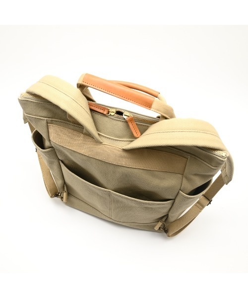 CLEDRAN（クレドラン）の「【充実のポケット配置】CL3972 GRAN SQUARE RUCK SACK（バックパック/リュック・レディース・ブラック/オリーブ/ベージュ/アイボリー・FREE）」の14枚目の写真