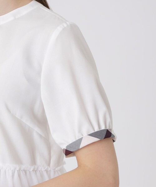 BLUE LABEL CRESTBRIDGE（ブルーレーベルクレストブリッジ）の「コットンライクナチュラルローンペプラムブラウス（シャツ/ブラウス・レディース・ブラック/ベビーピンク/ホワイト・36/38）」の10枚目の写真