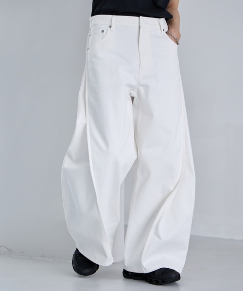 RAGEBLUE(レイジブルー)の「3D Curve Seam Denim Barrel Pants/カーブシームバレルデニムパンツ(デニムパンツ・メンズ・ネイビー/ブラック/ホワイト・MEDIUM/LARGE)」の2枚目の写真
