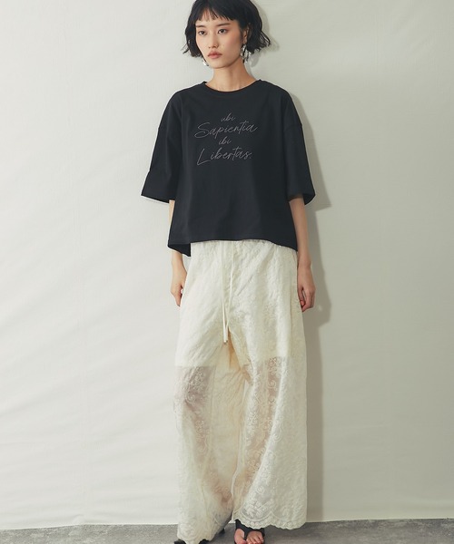 ANOTHER S(アナザーエス)の「刺繍ロゴTシャツ(Tシャツ/カットソー・レディース・オフホワイト/ブラック・M)」の4枚目の写真
