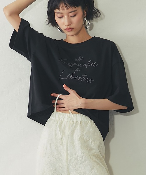 ANOTHER S(アナザーエス)の「刺繍ロゴTシャツ(Tシャツ/カットソー・レディース・オフホワイト/ブラック・M)」の5枚目の写真