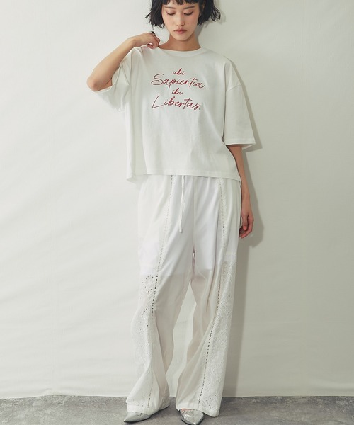 ANOTHER S(アナザーエス)の「刺繍ロゴTシャツ(Tシャツ/カットソー・レディース・オフホワイト/ブラック・M)」の21枚目の写真