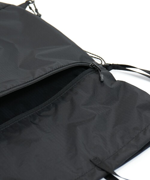 NANGA(ナンガ)の「【NANGA/ナンガ】 Fibermax TUL KNAPSACK /ナップサック/N2610-3M018Z(バックパック/リュック・メンズ・グレー/ブラック・フリー)」の15枚目の写真