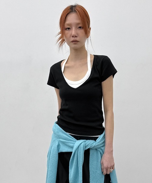 BLACKUP｜ブラックアップのTシャツ/カットソー（Vネック）通販 - ZOZOTOWN