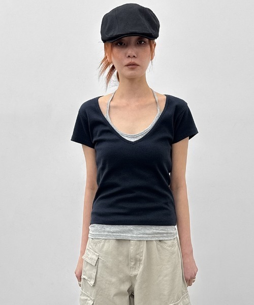 BLACKUP（ブラックアップ）の「[MADE] ダーツビーディープVネック半袖Tシャツ（Tシャツ/カットソー・レディース・ブルーグリーン/ブラック/ネイビー/グレー/クリーム・FREE）」の10枚目の写真