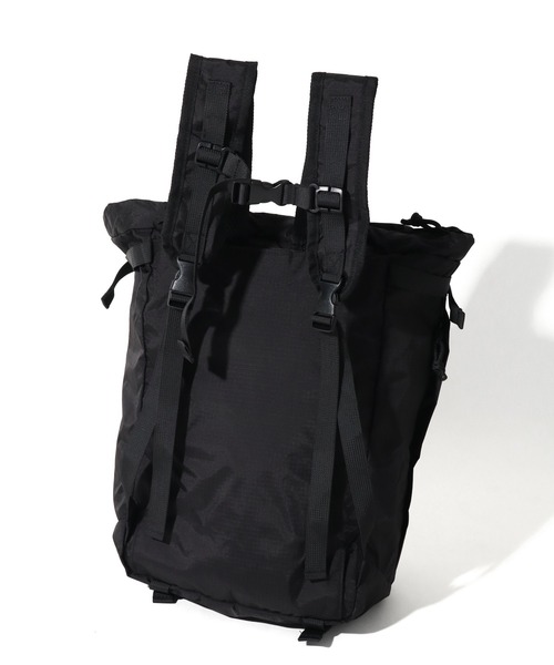MICHAEL LINNELL(マイケル リンネル)の「【MICHAEL LINNELL/マイケルリンネル】PACKABLE 2WAY TOTE BACKPACK/パッカブル トート バックパック(容量:約20L)(バックパック/リュック・レディース・オリーブ/ブラック/グレー・FREE)」の4枚目の写真
