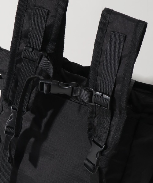 MICHAEL LINNELL(マイケル リンネル)の「【MICHAEL LINNELL/マイケルリンネル】PACKABLE 2WAY TOTE BACKPACK/パッカブル トート バックパック(容量:約20L)(バックパック/リュック・レディース・オリーブ/ブラック/グレー・FREE)」の13枚目の写真