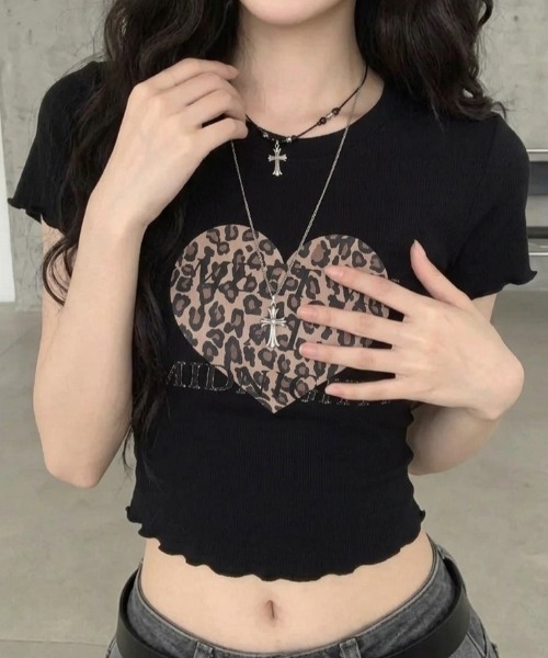 Teem Store(チームストア)の「レオパードハート コンパクトフリルTシャツ(Tシャツ/カットソー・レディース・ホワイト/モカ/ブラック・F)」の8枚目の写真
