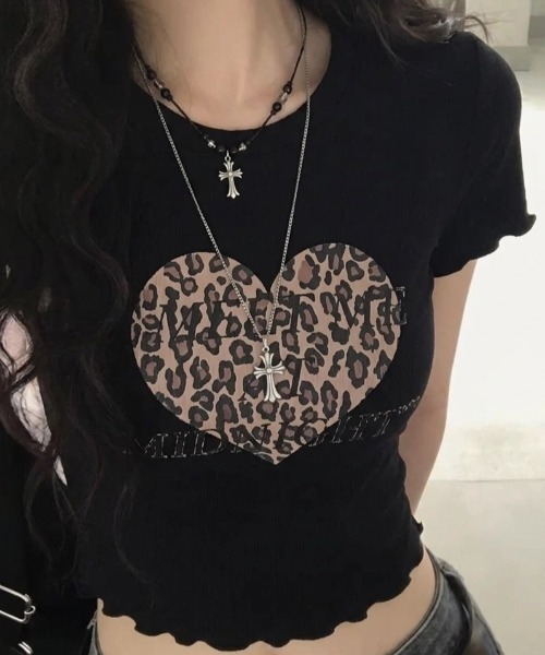 Teem Store(チームストア)の「レオパードハート コンパクトフリルTシャツ(Tシャツ/カットソー・レディース・ホワイト/モカ/ブラック・F)」の9枚目の写真