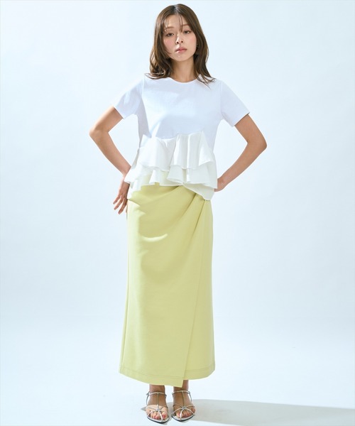 AND COUTURE(アンドクチュール)の「ハイストレッチタックストレートスカート(スカート・レディース・イエロー/チャコールグレー・SMALL/MEDIUM)」の16枚目の写真
