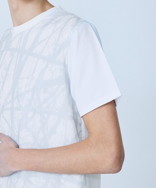 5351 POUR LES HOMMES(ゴーサンゴーイチプールオム)の「メッシュレイヤー 半袖Tシャツ(Tシャツ/カットソー・メンズ・ホワイト/ブラック・44/46/48/50)」の8枚目の写真