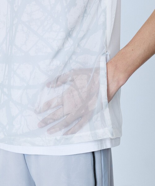 5351 POUR LES HOMMES(ゴーサンゴーイチプールオム)の「メッシュレイヤー 半袖Tシャツ(Tシャツ/カットソー・メンズ・ホワイト/ブラック・44/46/48/50)」の10枚目の写真