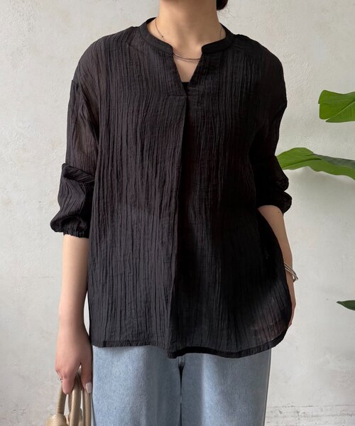 Jena espace merveilleux(ジェナ エスパスメルヴェイユ)の「スキッパーヨウリュウブラウス(シャツ/ブラウス・レディース・パープル/ブラック/オフホワイト・FREE)」の2枚目の写真