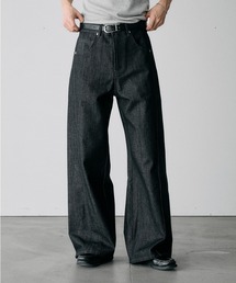 Adoon plain（アドーンプレーン）の「SLIM FIT CURVED RIGIT DENIM / スリムフィットカーブデザインリジットデニム（デニムパンツ）」