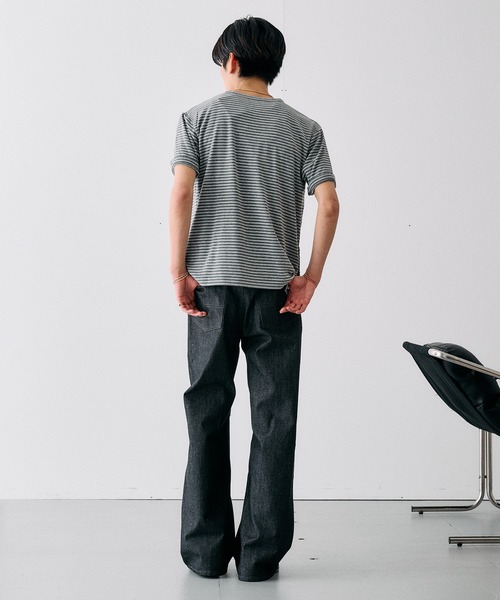 Adoon plain(アドーンプレーン)の「SLIM FIT CURVED RIGIT DENIM / スリムフィットカーブデザインリジットデニム(デニムパンツ・メンズ・インディゴブルー/ブラック・LARGE/MEDIUM/SMALL)」の6枚目の写真