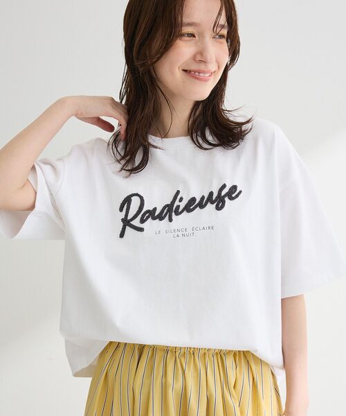 Green Parks(グリーンパークス)の「さがら刺繍Tシャツ(Tシャツ/カットソー・レディース・チャコールグレー/ホワイト/ホワイト系その他・FREE)」の2枚目の写真