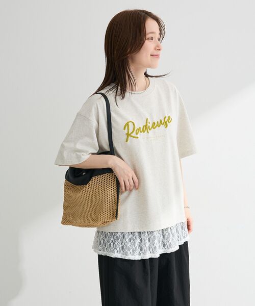 Green Parks(グリーンパークス)の「さがら刺繍Tシャツ(Tシャツ/カットソー・レディース・チャコールグレー/ホワイト/ホワイト系その他・FREE)」の4枚目の写真