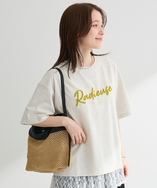 Green Parks(グリーンパークス)の「さがら刺繍Tシャツ(Tシャツ/カットソー・レディース・チャコールグレー/ホワイト/ホワイト系その他・FREE)」の3枚目の写真