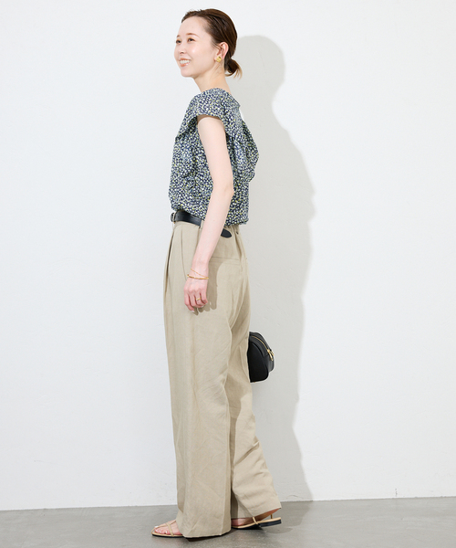 SLOBE IENA（スローブイエナ）の「《WEB限定/追加》フレンチフリルスリーブフラワーブラウス（シャツ/ブラウス・レディース・ブラック系その他/ネイビー・FREE）」の20枚目の写真