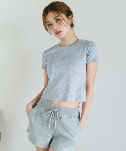 VANNIE U(ヴァニーユー)の「ハートストーンコンパクトTシャツ(Tシャツ/カットソー・レディース・ブラック/ホワイト/グレー・FREE)」の20枚目の写真
