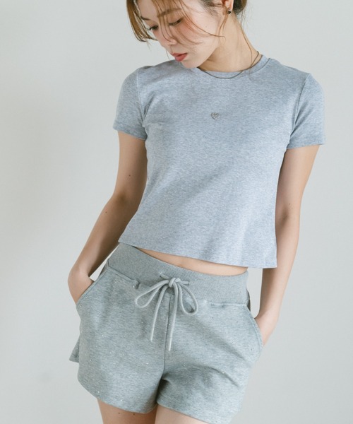 VANNIE U(ヴァニーユー)の「ハートストーンコンパクトTシャツ(Tシャツ/カットソー・レディース・ブラック/ホワイト/グレー・FREE)」の21枚目の写真