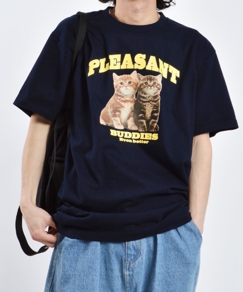 MODISH GAZE(モディシュガゼ)の「アニマルプリントTシャツ CATプリント(Tシャツ/カットソー・メンズ・オートミール/ブラック/ネイビー/ホワイト・LARGE/X-LARGE/MEDIUM)」の4枚目の写真