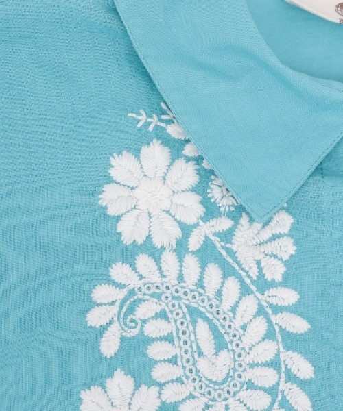 チチカカ(チチカカ)の「Rico ペイスリーフロル刺繍フレアシャツ(シャツ/ブラウス・レディース・ブラック/ライトブルー/アイボリー・FREE)」の19枚目の写真