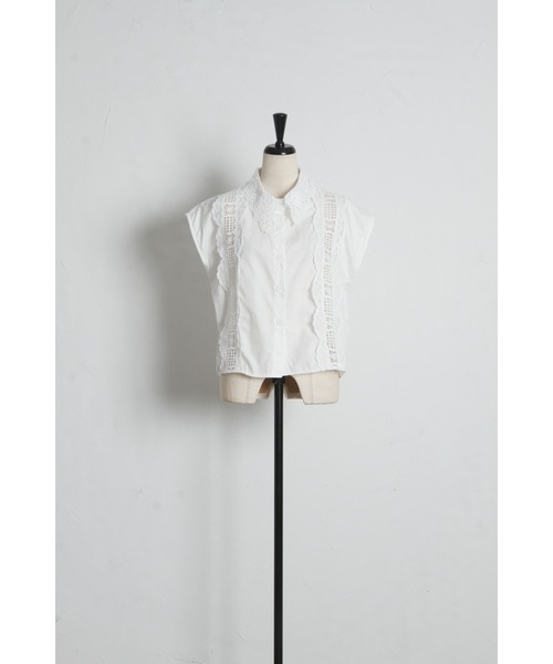 tocco closet（トッコ　クローゼット）の「【ZOZO限定】フラワーレース襟ノースリブラウス（シャツ/ブラウス・レディース・ブラック/ストライプ/ホワイト・M）」の22枚目の写真