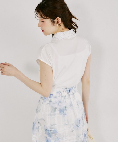 tocco closet（トッコ　クローゼット）の「【ZOZO限定】フラワーレース襟ノースリブラウス（シャツ/ブラウス・レディース・ブラック/ストライプ/ホワイト・M）」の8枚目の写真