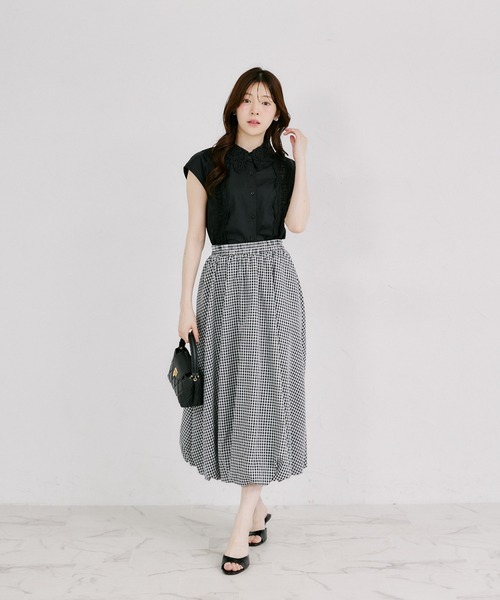 tocco closet（トッコ　クローゼット）の「【ZOZO限定】フラワーレース襟ノースリブラウス（シャツ/ブラウス・レディース・ブラック/ストライプ/ホワイト・M）」の9枚目の写真