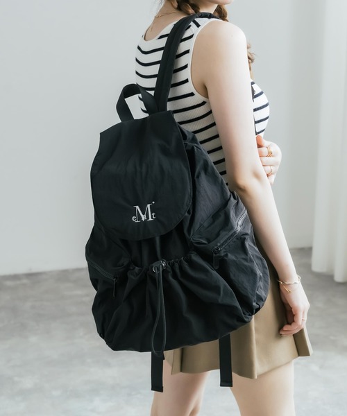 MUCENT(ムセント)の「MUCENT TEENS BACK PACK ロゴ刺繍バックパック リュック(バックパック/リュック・レディース・ブルー/アイボリー/ブラック/グレー・FREE)」の2枚目の写真