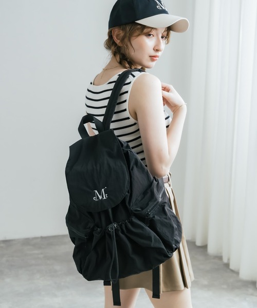MUCENT(ムセント)の「MUCENT TEENS BACK PACK ロゴ刺繍バックパック リュック(バックパック/リュック・レディース・ブルー/アイボリー/ブラック/グレー・FREE)」の6枚目の写真