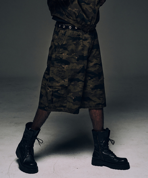 CORNERBLESS(コーナーブレス)の「CAMO RIPSTOP CARGO BERMUDA PANTS(その他パンツ・レディース・その他・SMALL/MEDIUM/LARGE)」の1枚目の写真