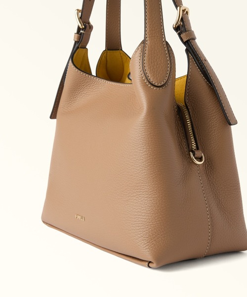 FURLA(フルラ)の「フルラ プリムローズ (Furla Primrose) ホーボーバッグ M(ショルダーバッグ・レディース・ブラウン/ブラック・ONE SIZE)」の7枚目の写真