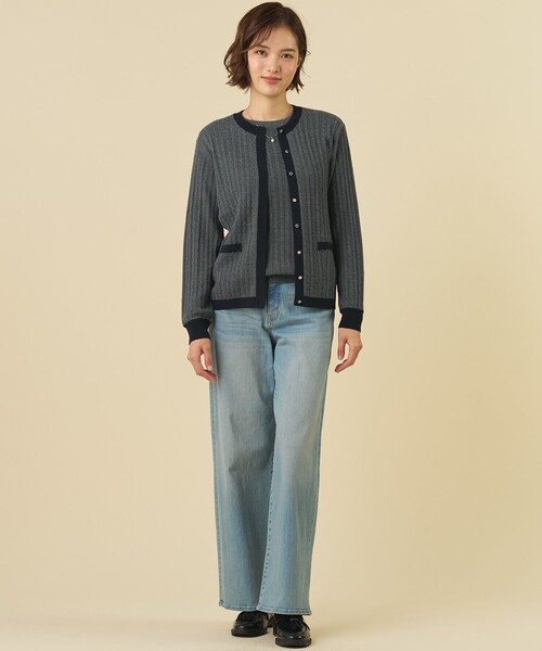 J.PRESS Ladies(J.プレス レディス)の「【人気定番アイテム】KNIT BASIC クルーネック カーディガン(カーディガン/ボレロ・レディース・イエロー系/ネイビー系/ベージュ系/ライトグレー系1・SMALL)」の6枚目の写真