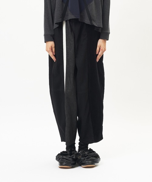gomme(ゴム)の「切替デニムパンツ(デニムパンツ・レディース・ブラック/インディゴブルー・MEDIUM)」の3枚目の写真
