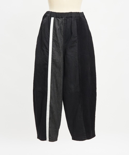 gomme(ゴム)の「切替デニムパンツ(デニムパンツ・レディース・ブラック/インディゴブルー・MEDIUM)」の6枚目の写真