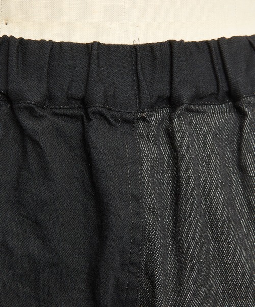 gomme(ゴム)の「切替デニムパンツ(デニムパンツ・レディース・ブラック/インディゴブルー・MEDIUM)」の12枚目の写真