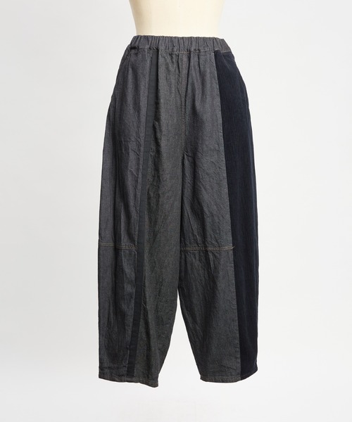 gomme(ゴム)の「切替デニムパンツ(デニムパンツ・レディース・ブラック/インディゴブルー・MEDIUM)」の13枚目の写真