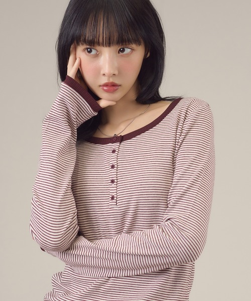 apres jour mignon(アプレジュールミニョン)の「配色ヘンリーリンガー長袖トップス(Tシャツ/カットソー・レディース・イエロー/チャコールグレー/ブルー系その他/ブルー/ピンク・LARGE/フリー)」の1枚目の写真