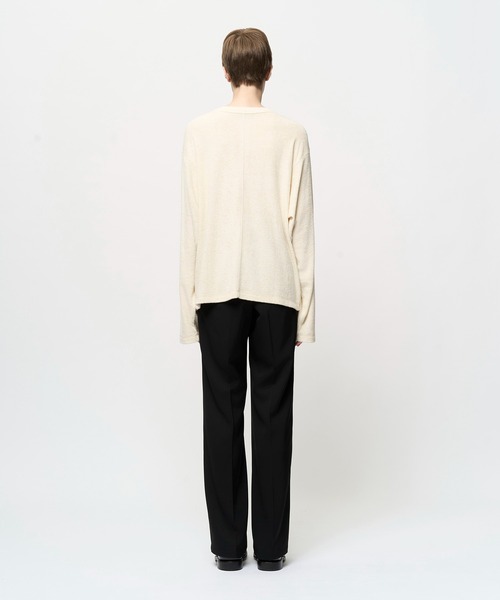 Juha(ユハ)の「SOFT PILE CROPPED HENLEY(Tシャツ/カットソー・メンズ・ブラック/アイボリー/グレイッシュベージュ・4/3)」の9枚目の写真